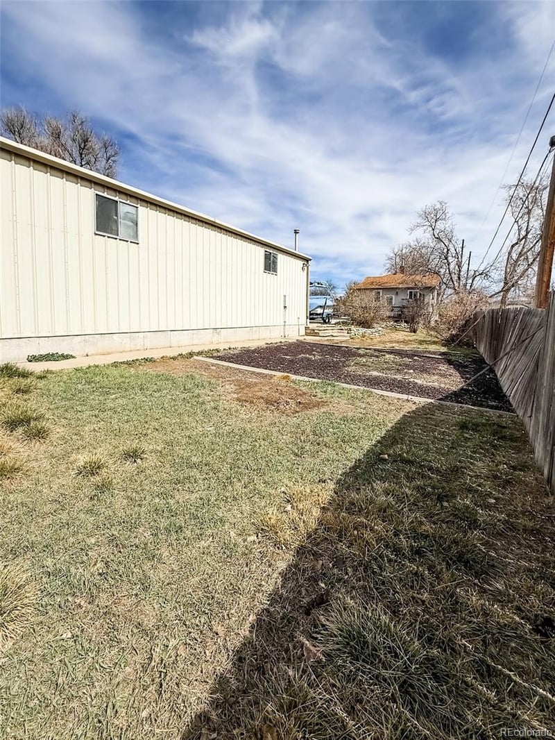 1695 Teller St, Lakewood, CO 80214