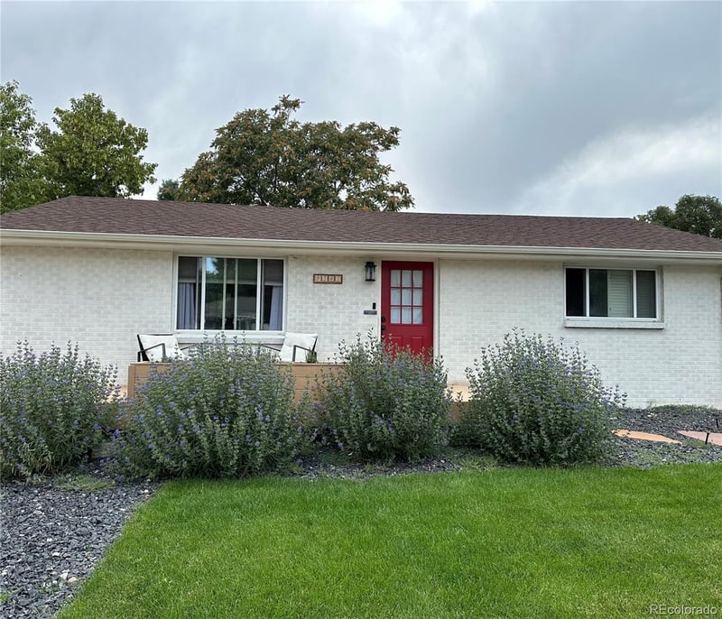 9585 53rd Pl, Arvada, CO 80002