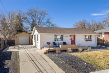 9585 53rd Pl, Arvada, CO 80002
