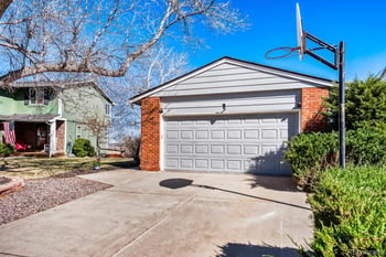 5554 S Lansing Ct, Englewood, CO 80111