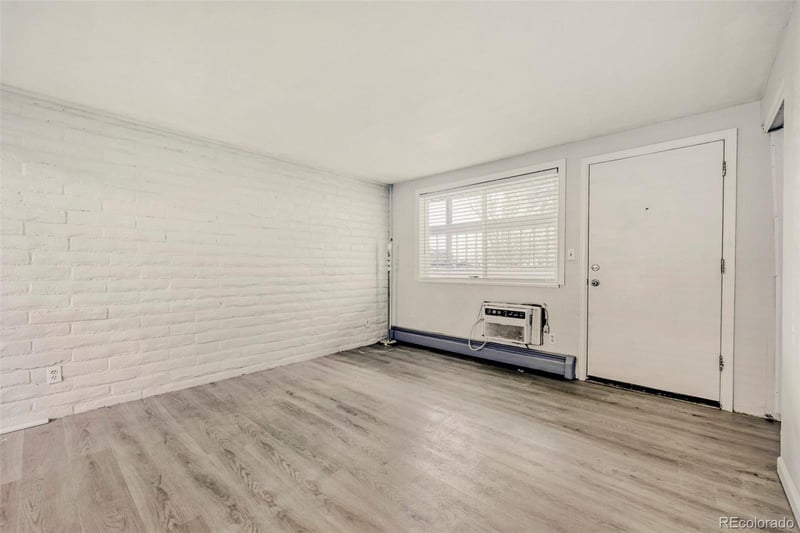 875 Quebec St #4, Denver, CO 80247