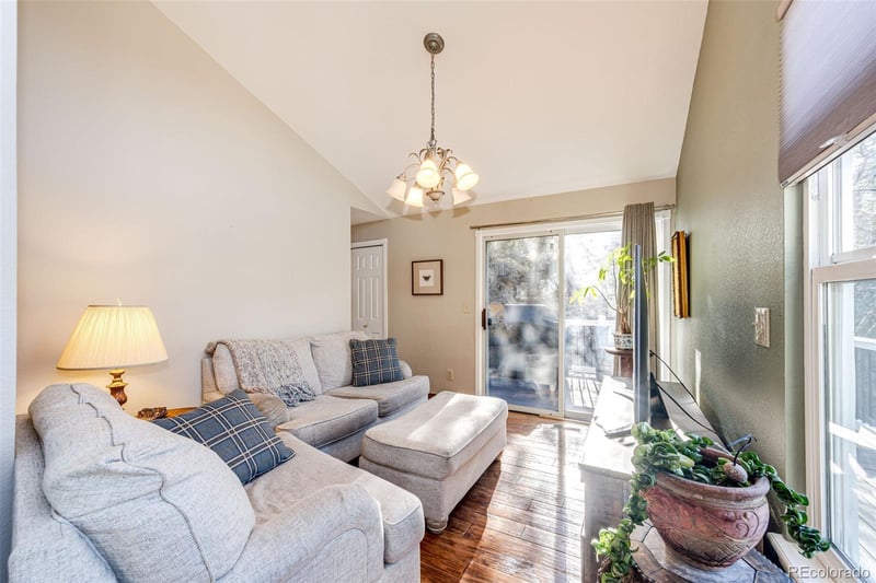 268 Woodstock Ln, Castle Pines, CO 80108