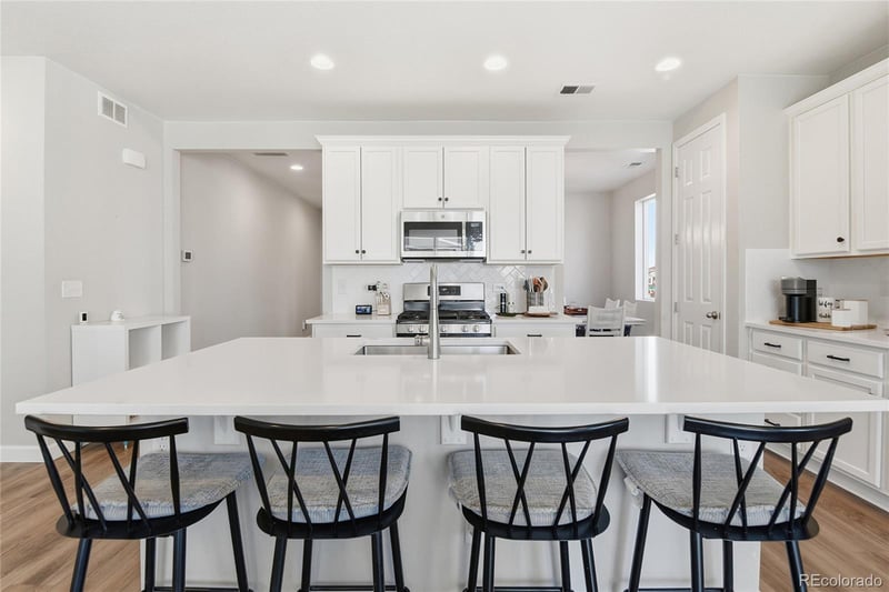 924 Waterloo St, Aurora, CO 80018