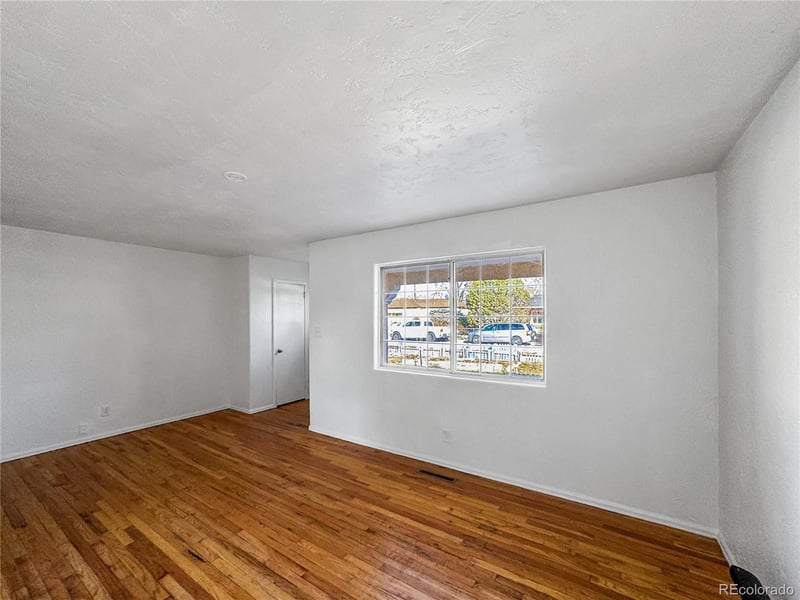 141 Esther Dr, Colorado Springs, CO 80911