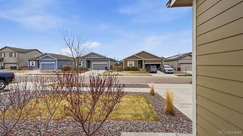 402 Quincy Rr Ave, Keenesburg, CO 80643