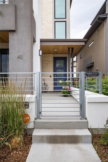 43 S Oneida Ct, Denver, CO 80230