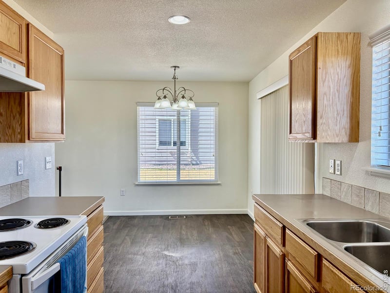 3117 Swan Point Dr, Evans, CO 80620