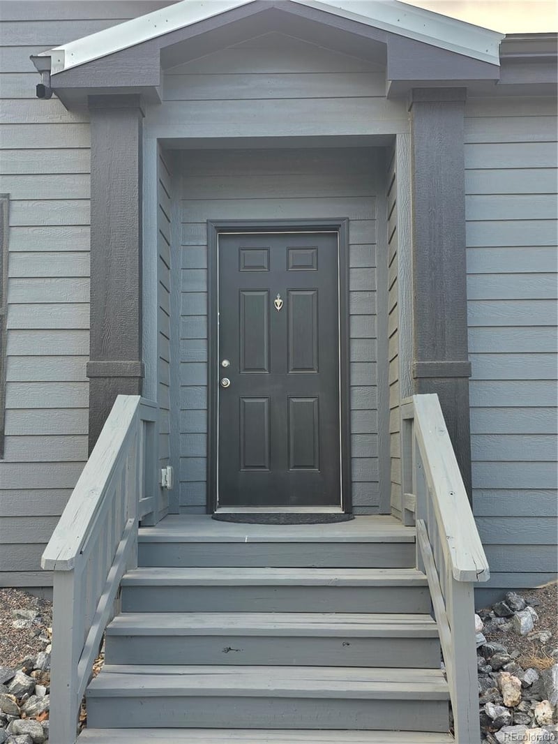 341 Lilac Cir, Lochbuie, CO 80603