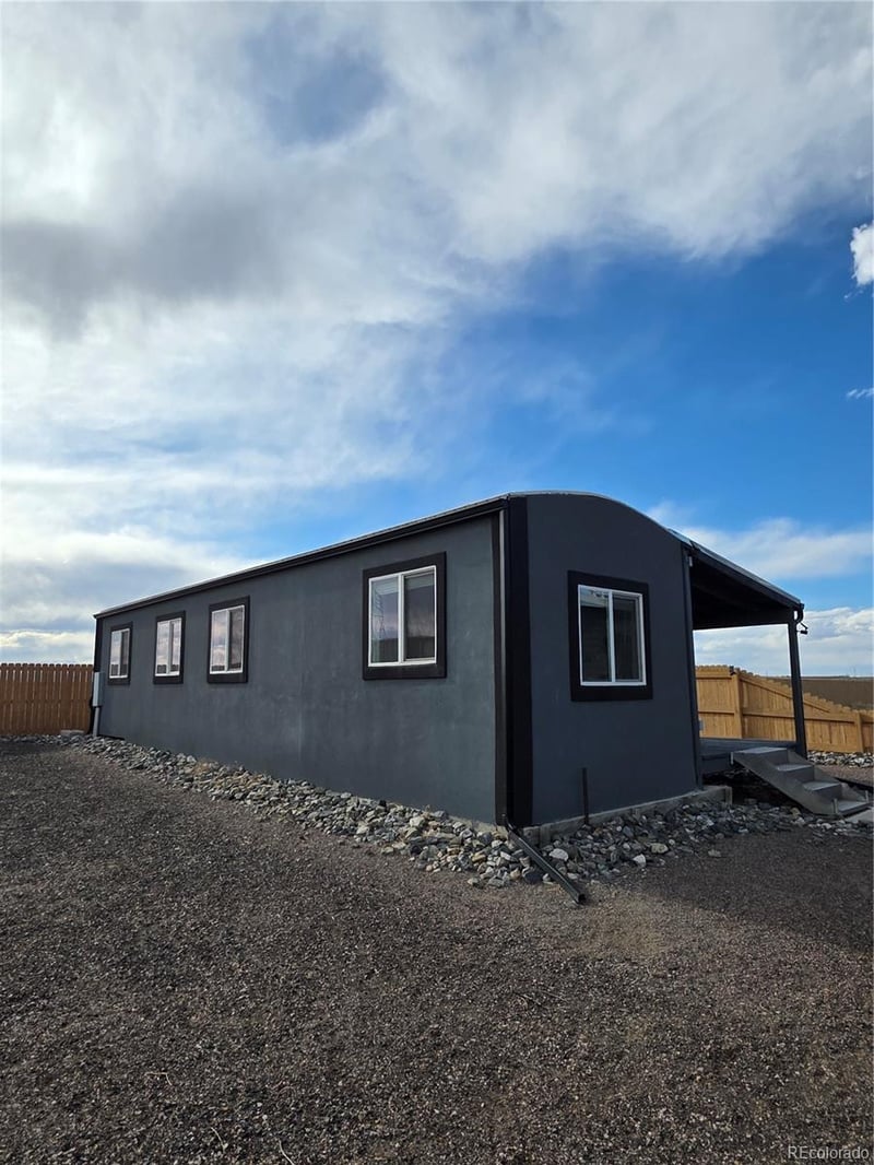 341 Lilac Cir, Lochbuie, CO 80603