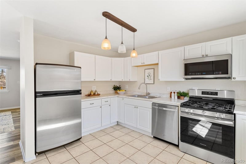 1728 Chestnut St, Colorado Springs, CO 80907