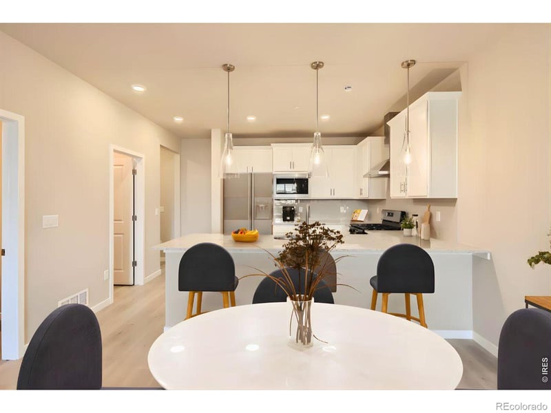 2844 Bear Springs Cir, Longmont, CO 80503