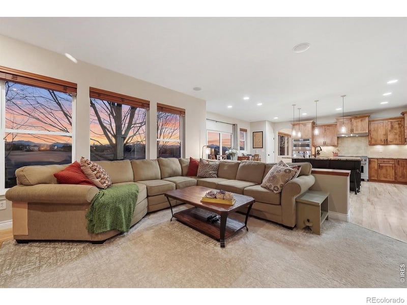 930 Weston Cir, Erie, CO 80516