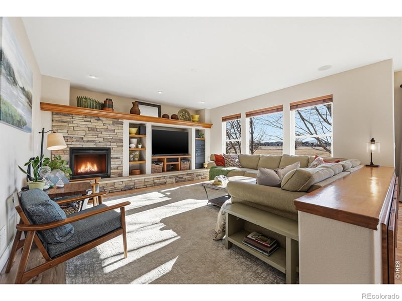 930 Weston Cir, Erie, CO 80516