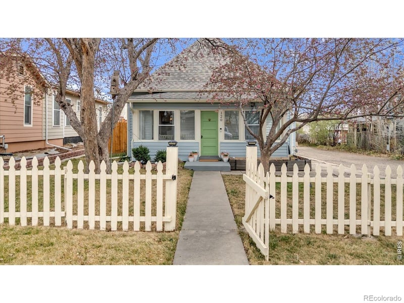 120 Bowen St, Longmont, CO 80501