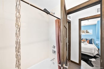 2798 Lincoln St, Englewood, CO 80113