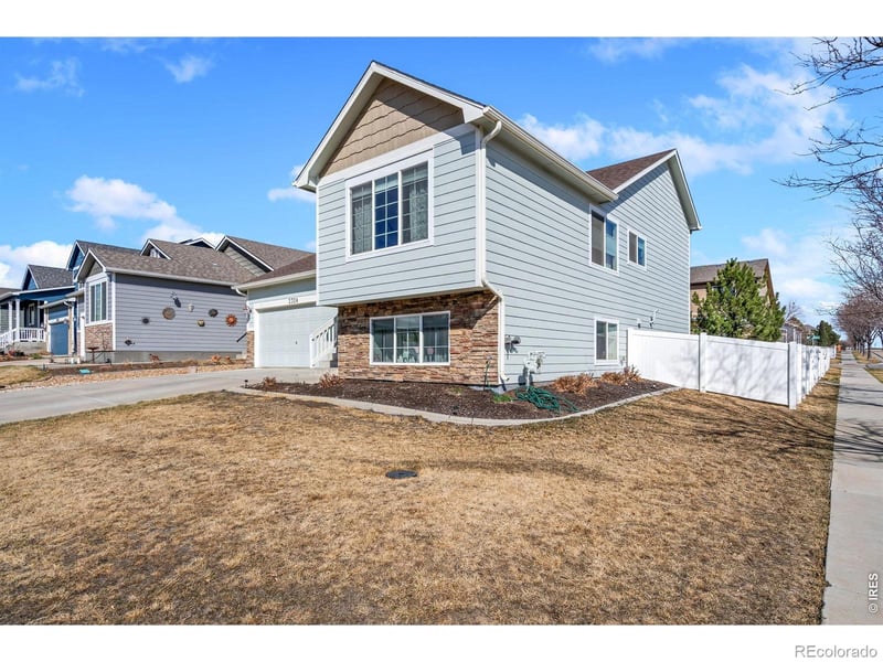 2324 Woodbury Ln, Fort Collins, CO 80524