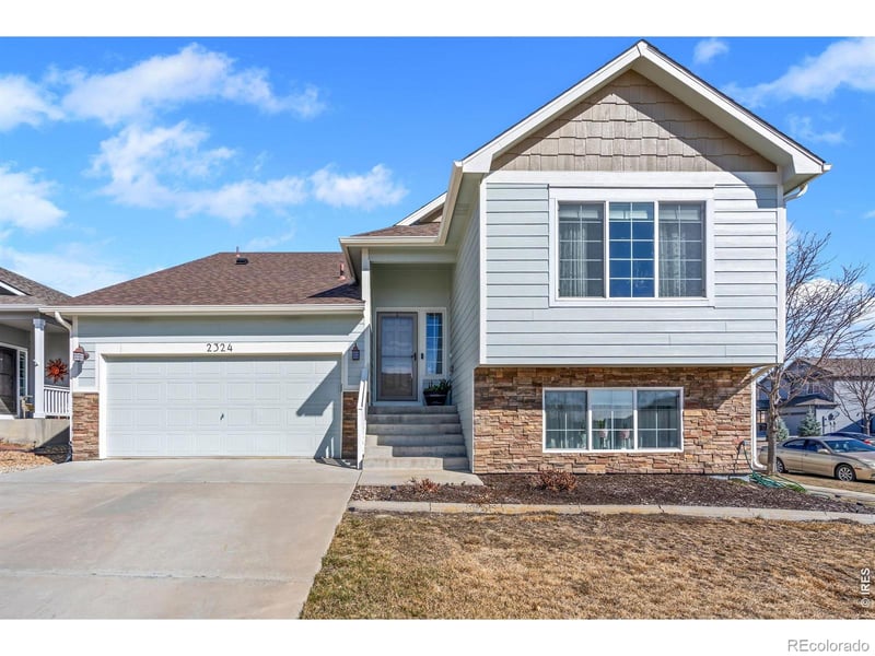 2324 Woodbury Ln, Fort Collins, CO 80524