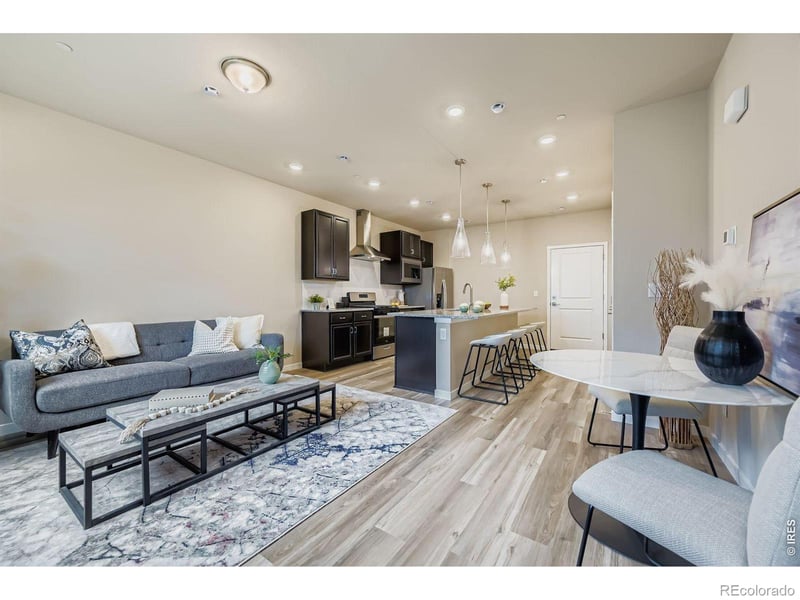 2805 Bear Springs Cir, Longmont, CO 80503