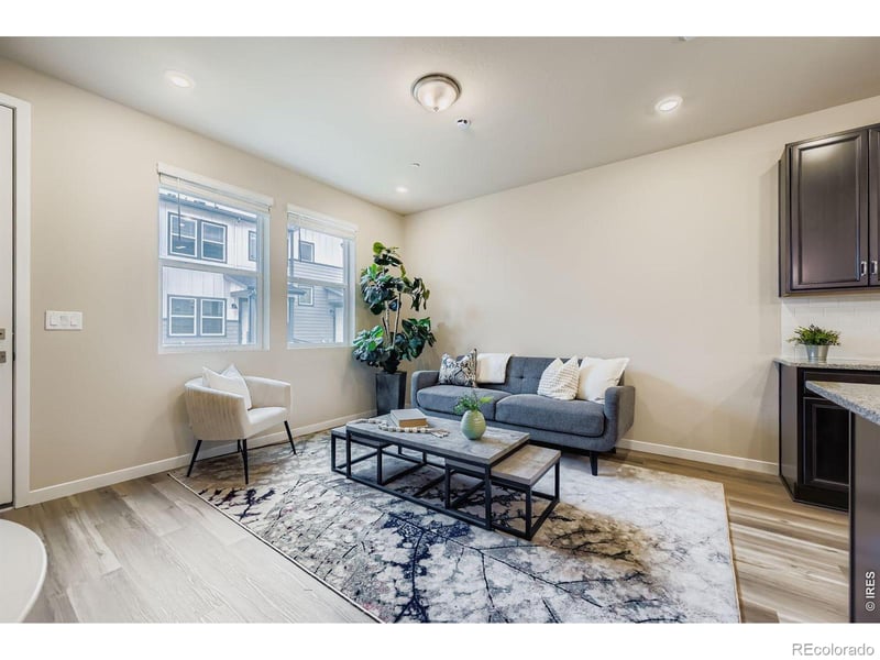 2805 Bear Springs Cir, Longmont, CO 80503