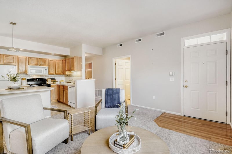 640 Gooseberry Dr #1202, Longmont, CO 80503