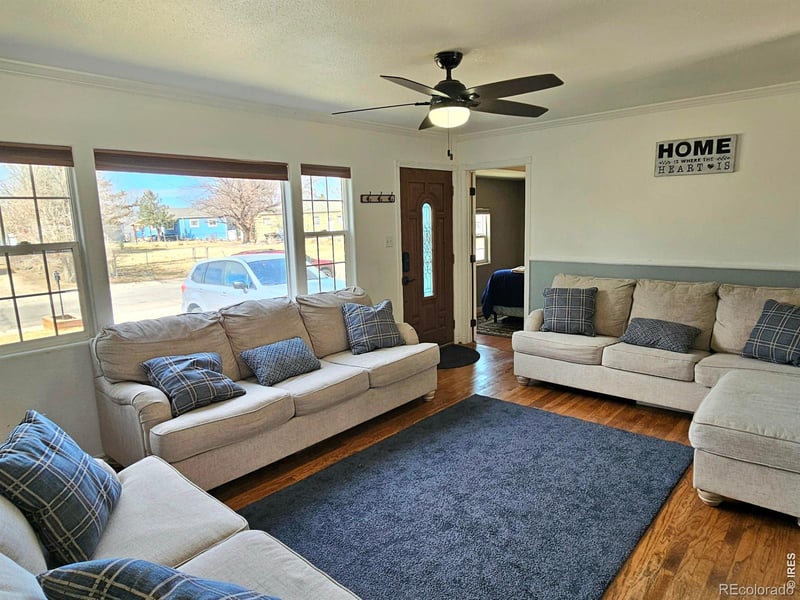 367 Valley Dr, Sterling, CO 80751