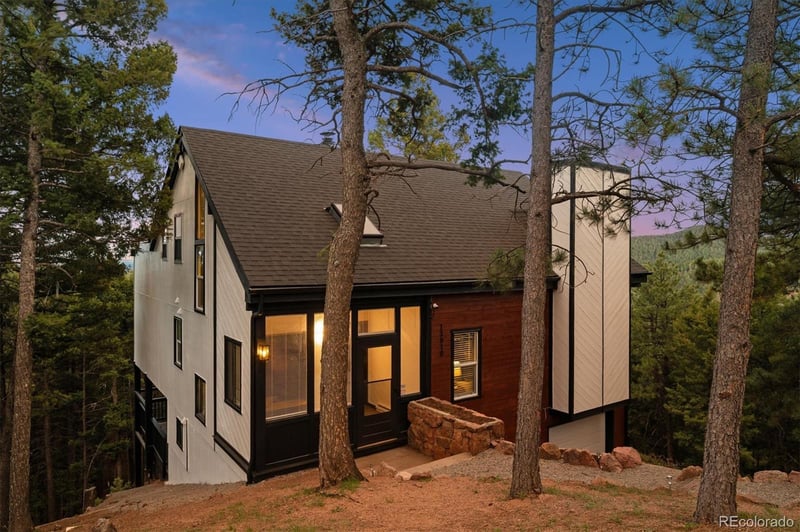 13910 Blue Jay Ln, Larkspur, CO 80118