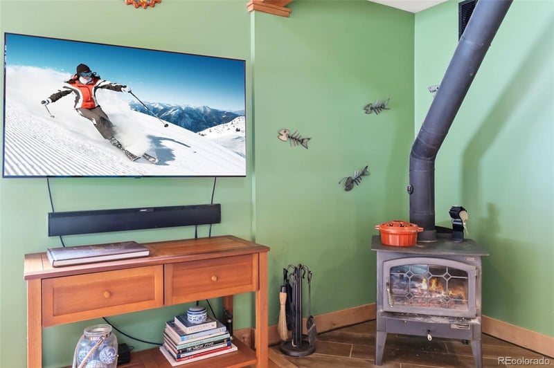 353 Blue River Rd, Breckenridge, CO 80424