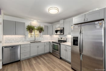 1739 Collyer St, Longmont, CO 80501