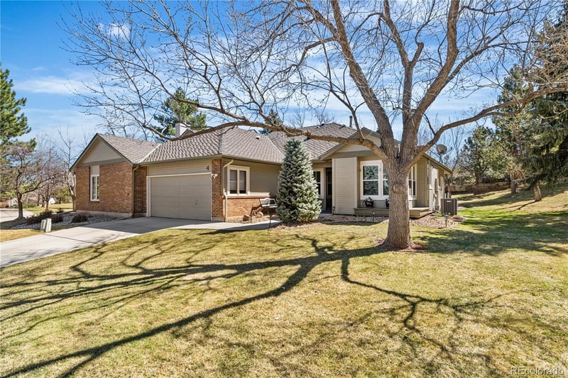 4 Red Cedar, Littleton, CO 80127