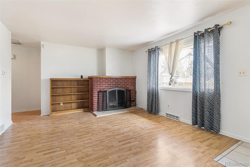 5525 Elmwood St, Littleton, CO 80120