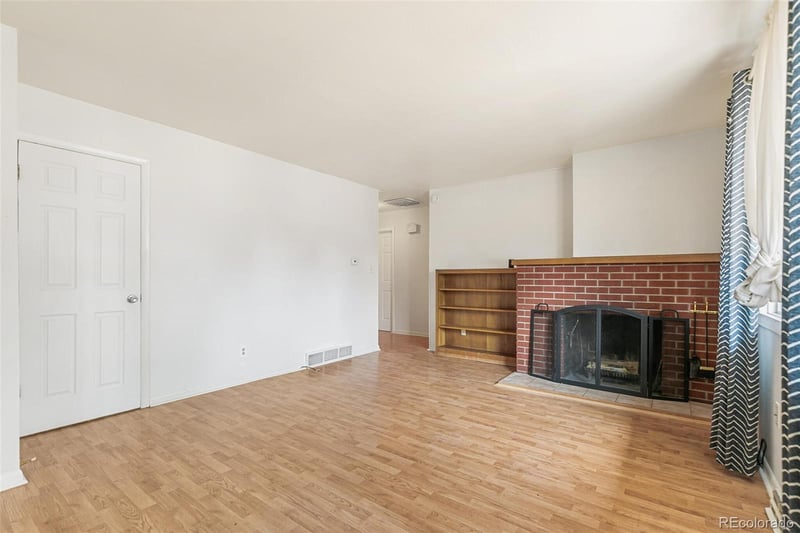 5525 Elmwood St, Littleton, CO 80120