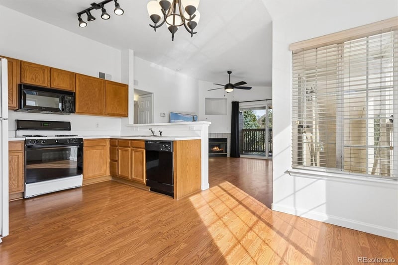 9991 Idaho Cir #204, Aurora, CO 80247