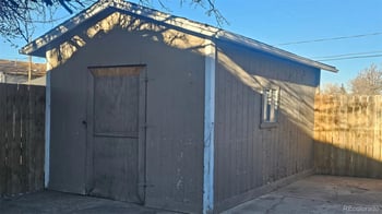 6860 Magnolia St, Commerce City, CO 80022