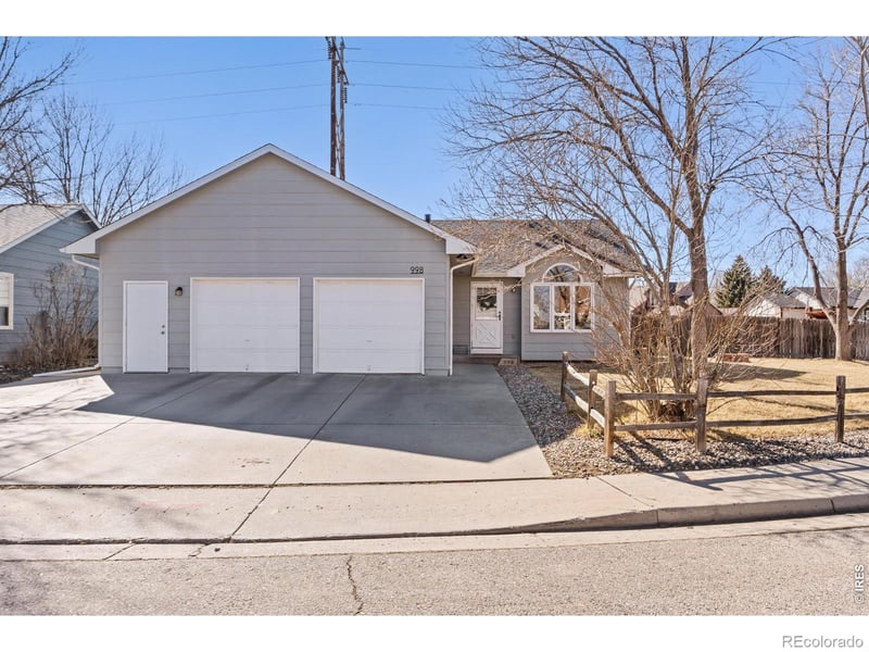 998 Edinburgh Dr, Loveland, CO 80537
