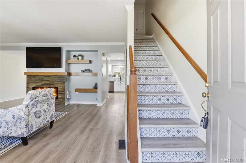 6937 Briarwood Dr, Centennial, CO 80112