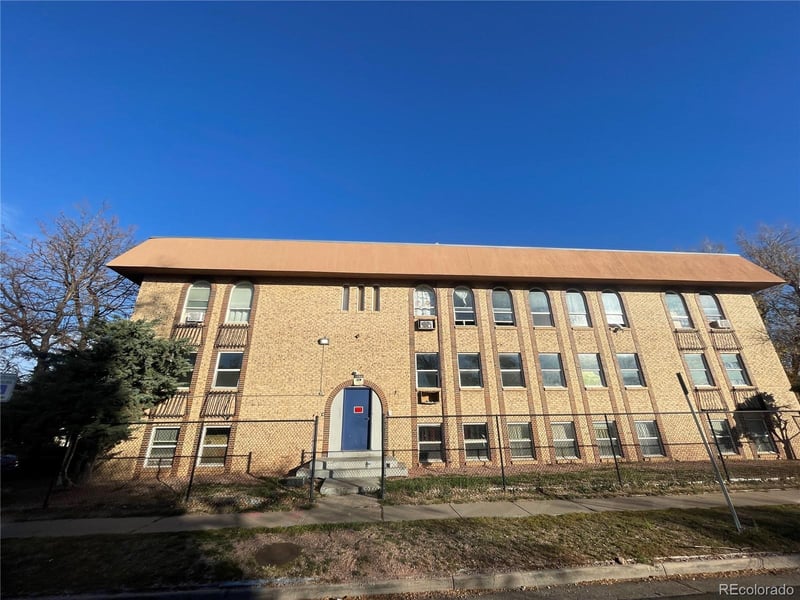 1590 Clinton St #4, Aurora, CO 80010