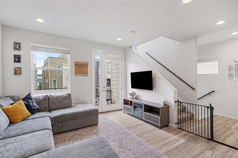 3602 Maldives Dr, Castle Rock, CO 80109