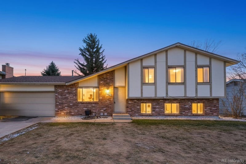 16666 Bails Pl, Aurora, CO 80017