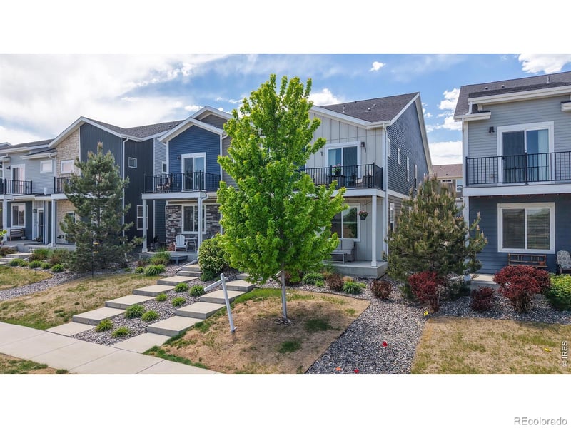 1083 Mountain Dr #B, Longmont, CO 80503