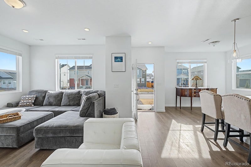 2901 Oxley St, Strasburg, CO 80136