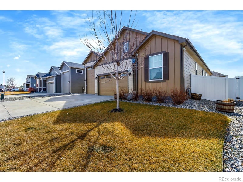 1601 Northcroft Dr, Windsor, CO 80550