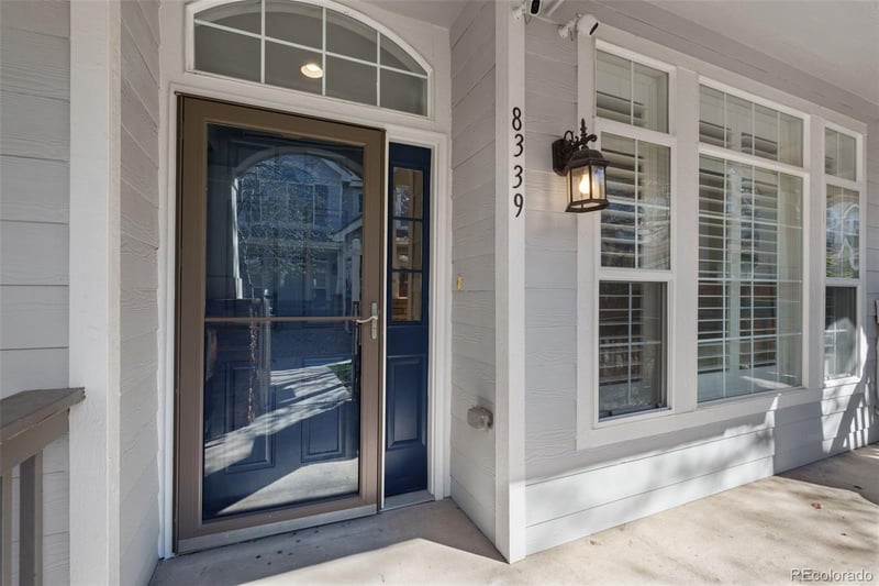 8339 Stonybridge Cir, Highlands Ranch, CO 80126