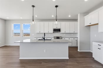 24382 E Atlantic Dr, Aurora, CO 80016