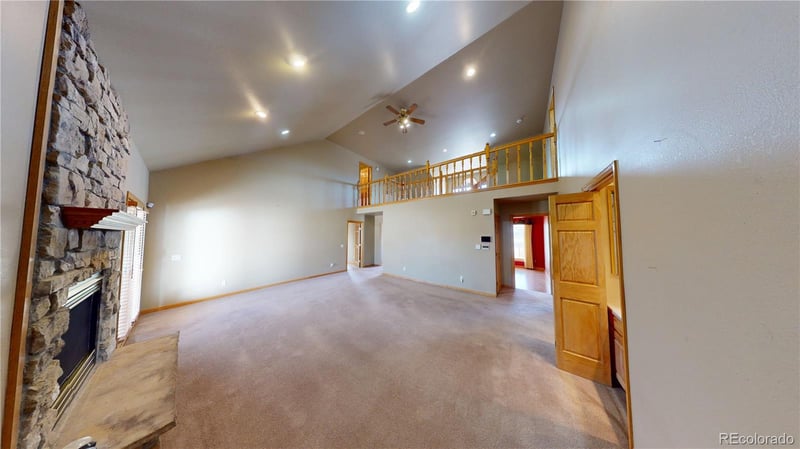 604 9th St, Blanca, CO 81123