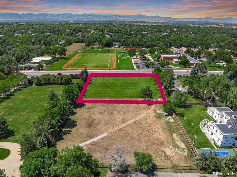 4640 University Blvd, Englewood, CO 80113