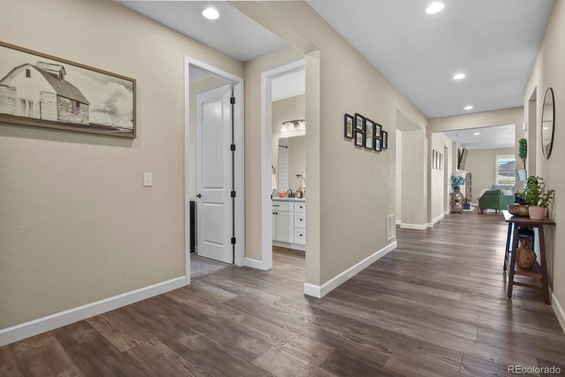 6180 Leilani Dr, Castle Rock, CO 80108