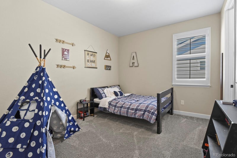 6180 Leilani Dr, Castle Rock, CO 80108