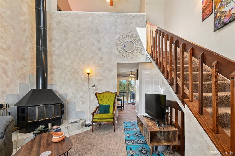 5568 Dunbar Ct, Colorado Springs, CO 80918