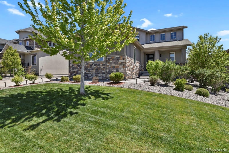 27500 Lakeview Dr, Aurora, CO 80016