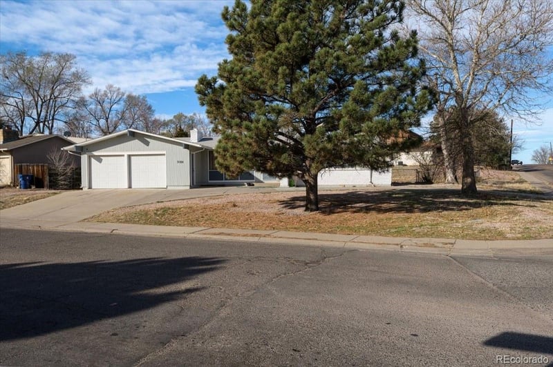 2321 Montezuma Rd, Pueblo, CO 81003